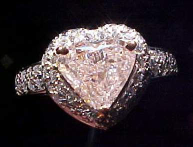 The image &ldquo;http://diamondsbylauren.com/images/06/01/202kvs1.JPG&rdquo; cannot be displayed, because it contains errors.
