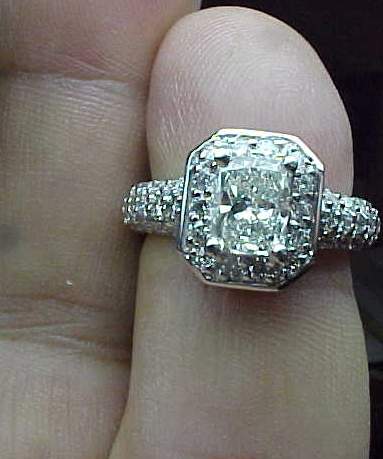 The image ?http://diamondsbylauren.com/images/06/01/202kvs1.JPG? cannot be displayed, because it contains errors.