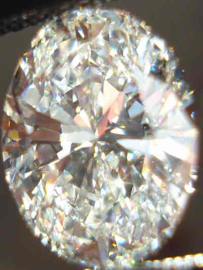 cushion cut diamond