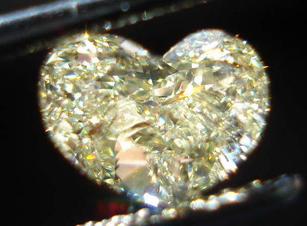 The image “http://diamondsbylauren.com/images/06/01/202kvs1.JPG” cannot be displayed, because it contains errors.