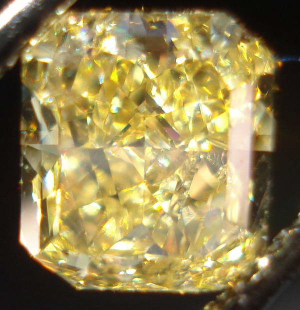 The image “http://diamondsbylauren.com/images/06/01/202kvs1.JPG” cannot be displayed, because it contains errors.