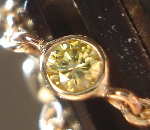 The image “http://diamondsbylauren.com/images/06/01/202kvs1.JPG” cannot be displayed, because it contains errors.