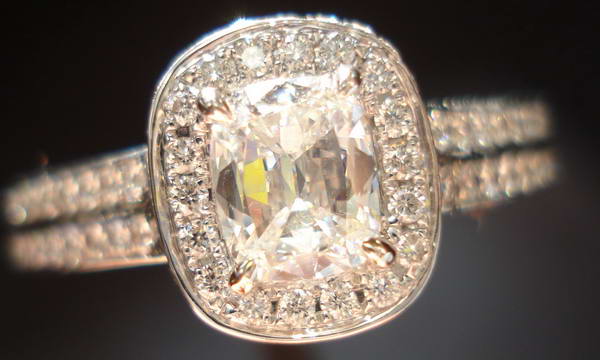 The image “http://diamondsbylauren.com/images/06/01/202kvs1.JPG” cannot be displayed, because it contains errors.