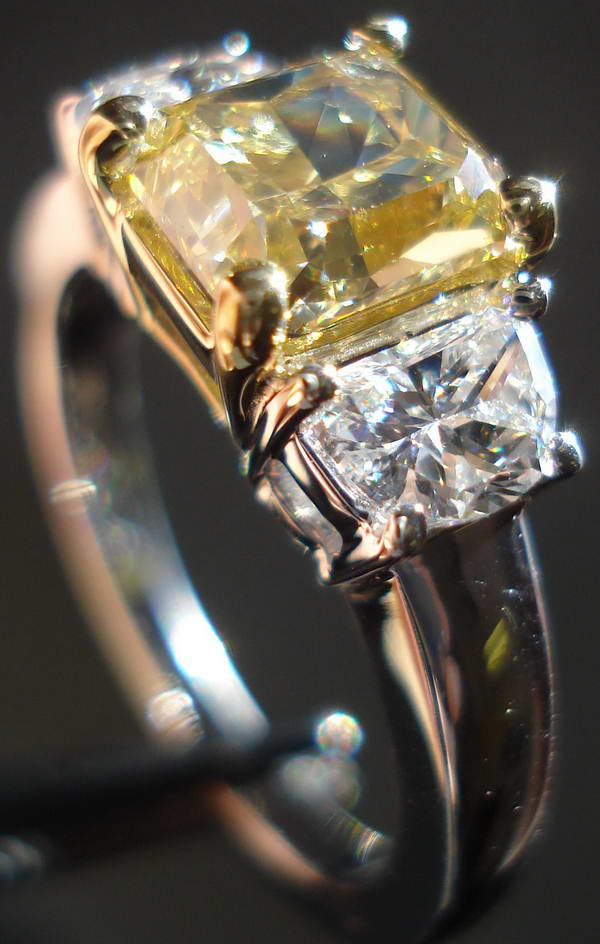 The image “http://diamondsbylauren.com/images/06/01/202kvs1.JPG” cannot be displayed, because it contains errors.
