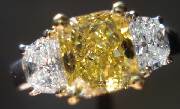 The image “http://diamondsbylauren.com/images/06/01/202kvs1.JPG” cannot be displayed, because it contains errors.