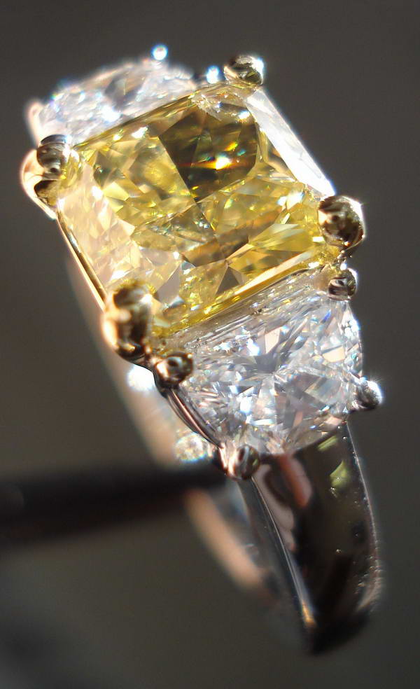 The image “http://diamondsbylauren.com/images/06/01/202kvs1.JPG” cannot be displayed, because it contains errors.