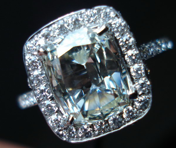 The image “http://diamondsbylauren.com/images/06/01/202kvs1.JPG” cannot be displayed, because it contains errors.