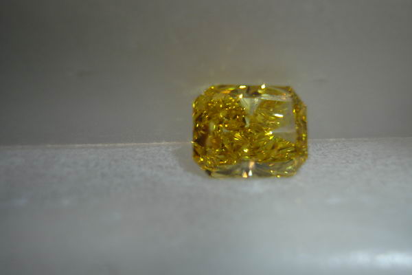 The image “http://diamondsbylauren.com/images/06/01/202kvs1.JPG” cannot be displayed, because it contains errors.