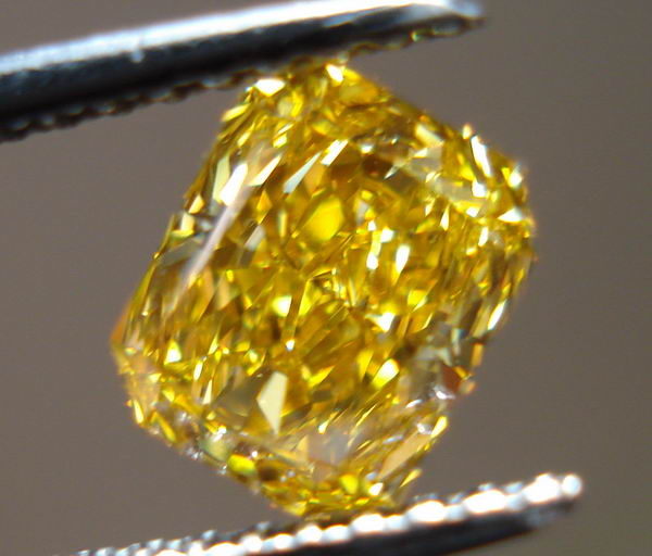 The image “http://diamondsbylauren.com/images/06/01/202kvs1.JPG” cannot be displayed, because it contains errors.